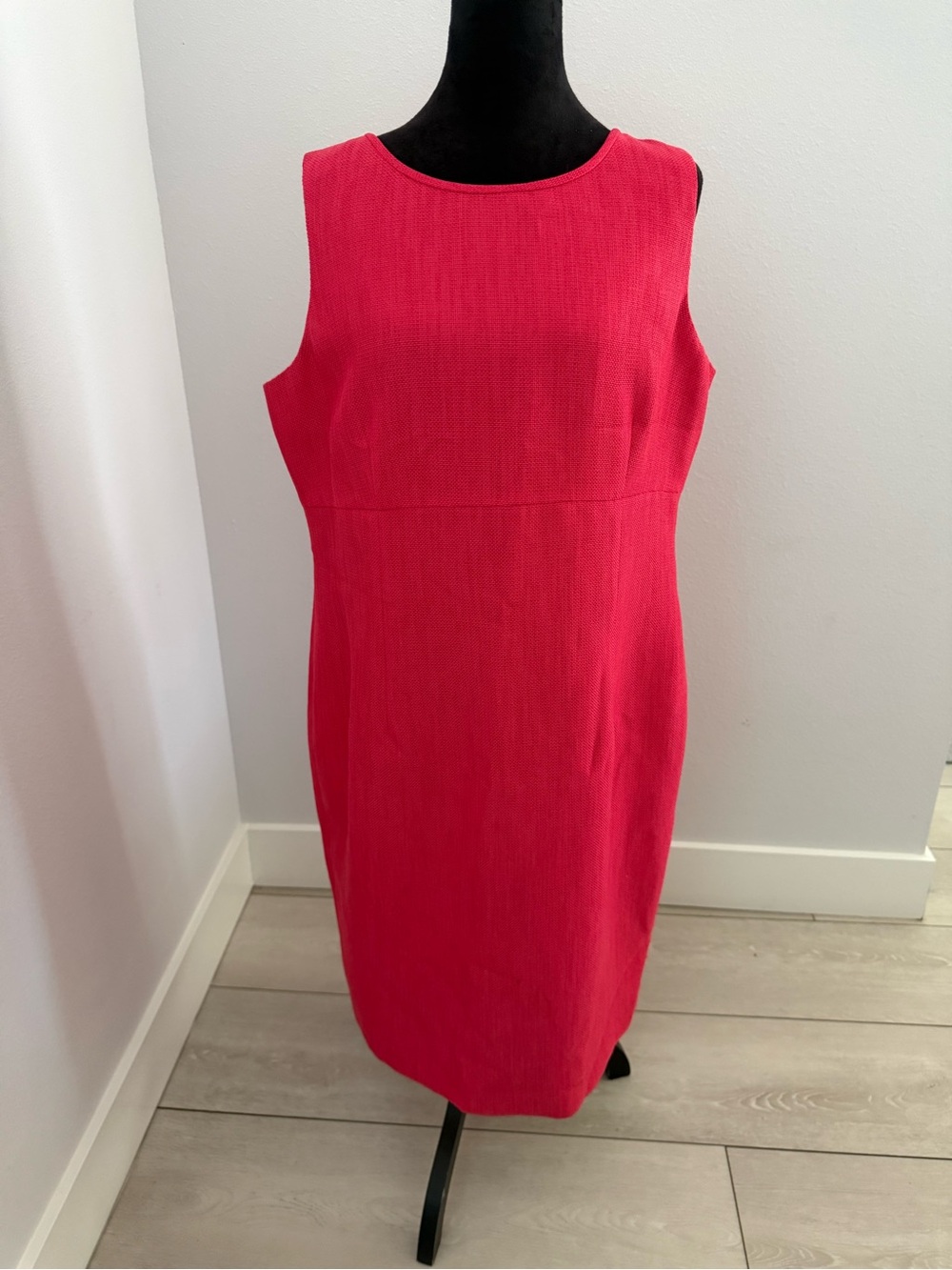 Kasper Sleeveless Hot Pink Sheath Dress